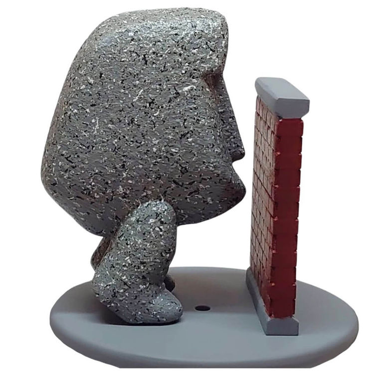 Momo - What's Behind The Wall? by Nautilus Studio Project (NSP)