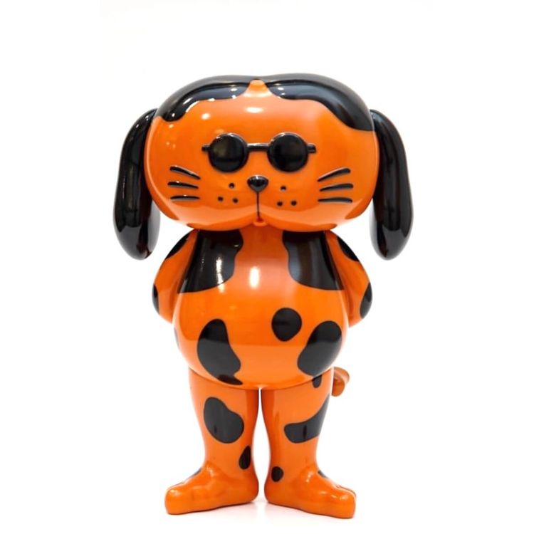 Mona GID Orange by Johnny Akihito Noda