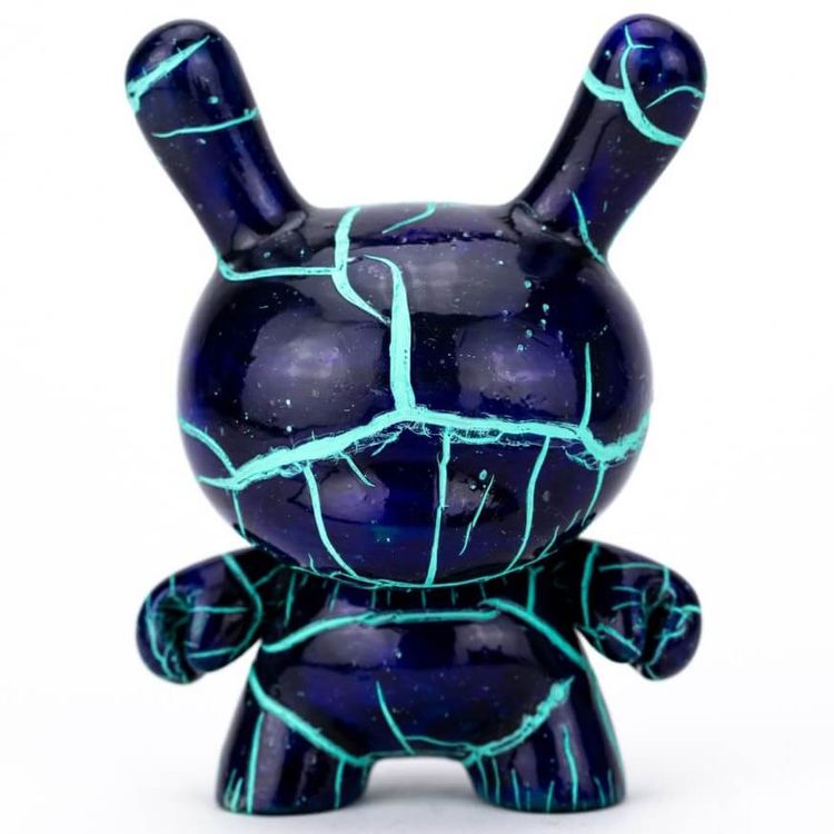 Moonlight Memories – 5″ Dunny (Dark blue) by NapTimeNoah