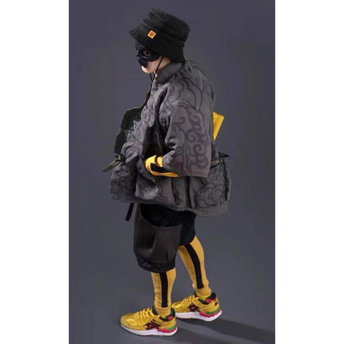 Mr. Bone Trickyman12 Li Xiao Long