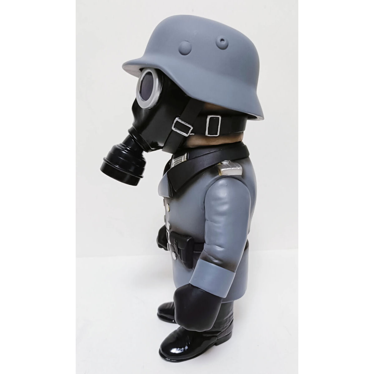 Mutant Soldier x Helmet