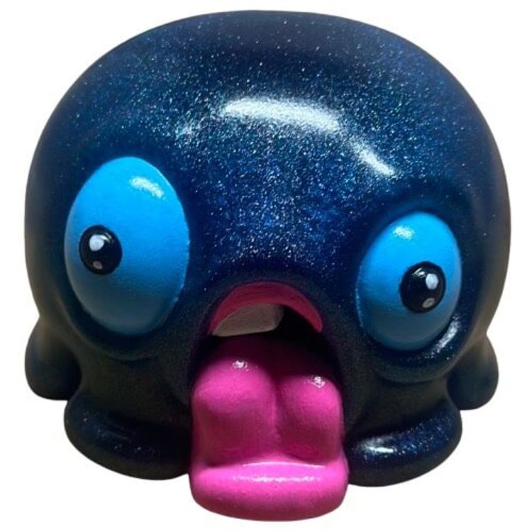 Navy Pearl ResinRookie Glorble Custom by Resin Rookie
