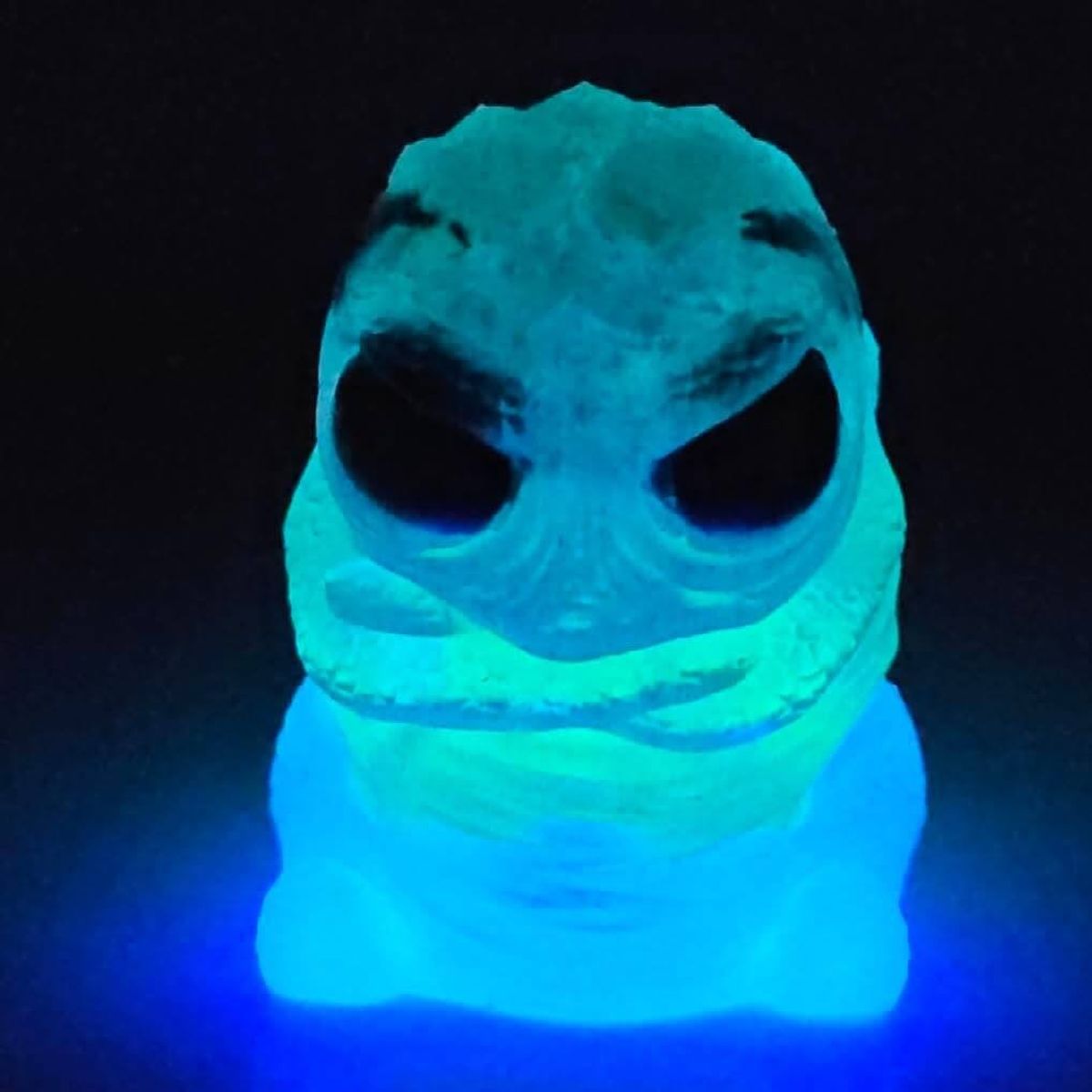 Clear Opal Skelly/Neutral Violet Bottom - Double Cast Gus