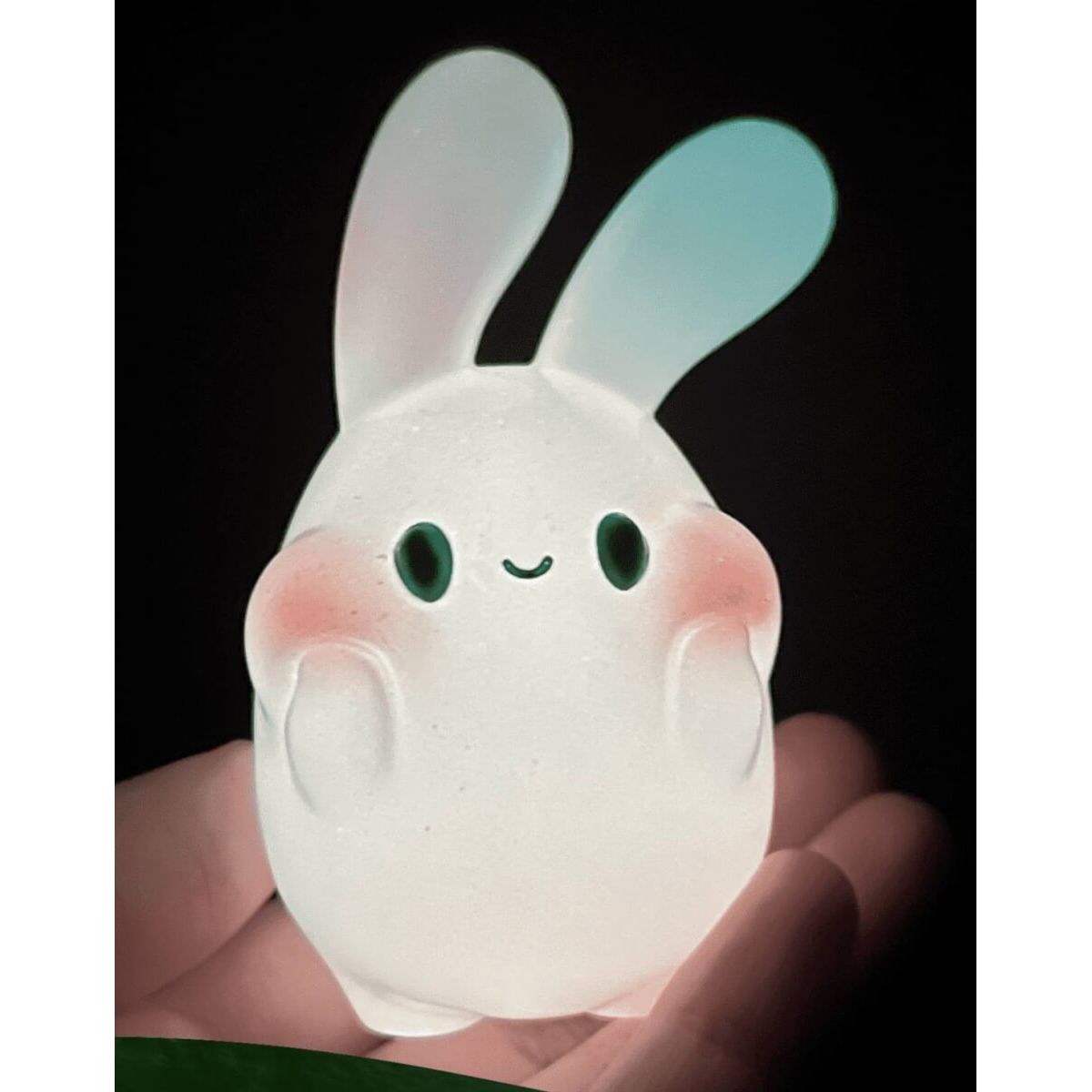 Ngaew Ngaew White Pearl GID