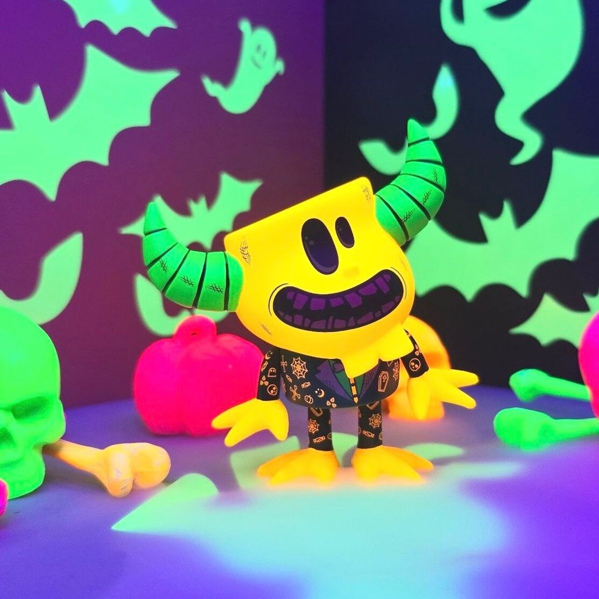 Night of Mischief Suit Gastley