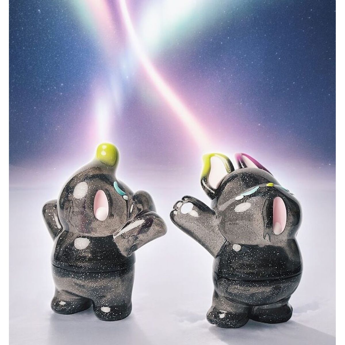 Nimbus & Elfie Yawn Aurora Nights (Nimbus Version)