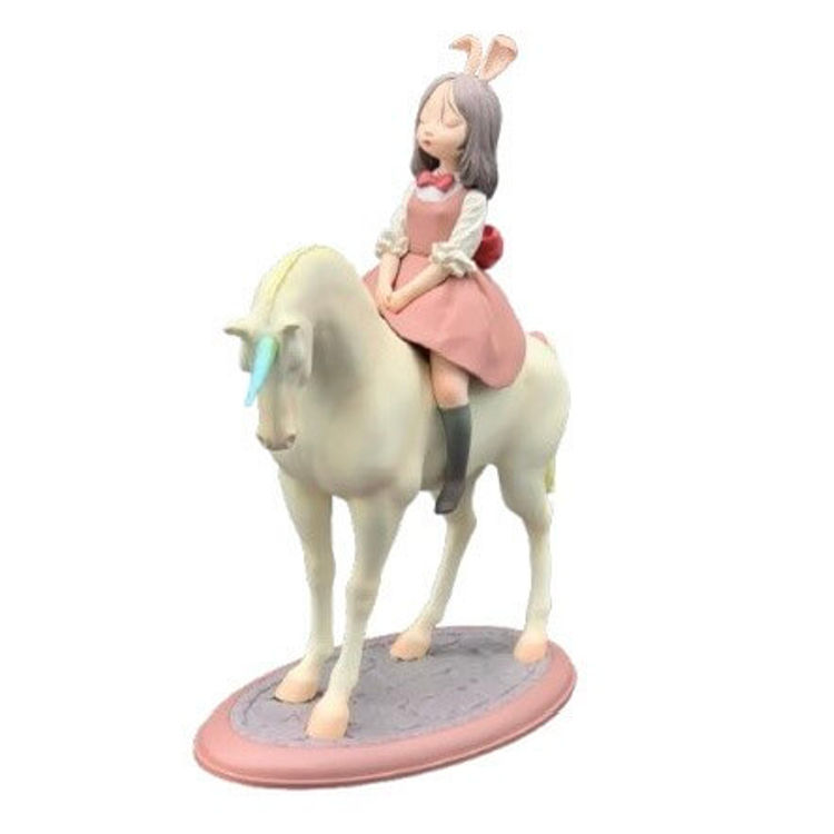 Nocturnal Unicorn (White & Pink) by Kemelife (Steven Jia)