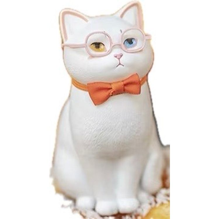 Odd Eyed White Cat by Kong Zoo