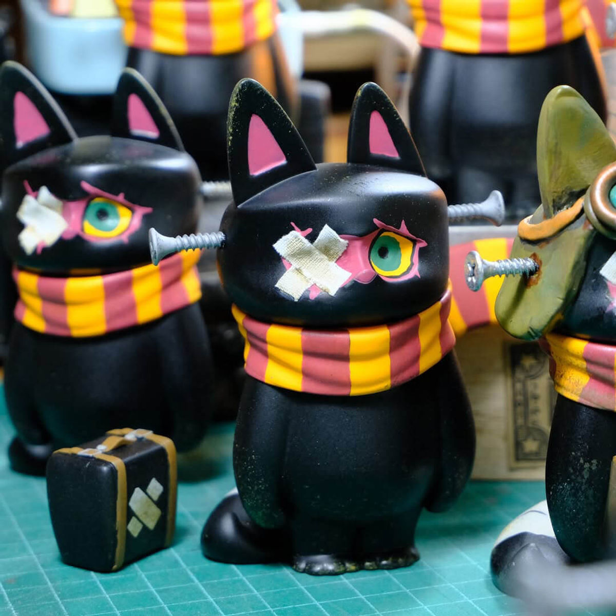 P-Pet Xeno See-Ew the Ghost Cat