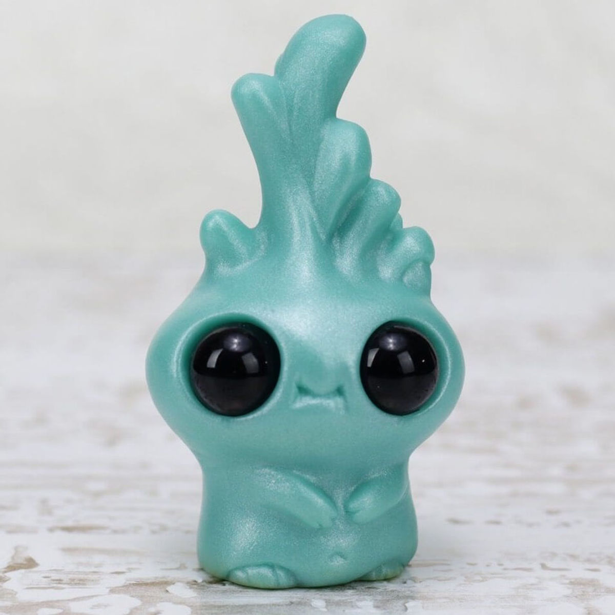 Pearly Turquoise Dewdrop