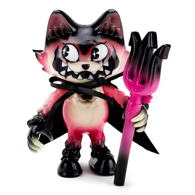 Pink Devil Wananeko GID by Stickup Monsters (Javier Jiménez)