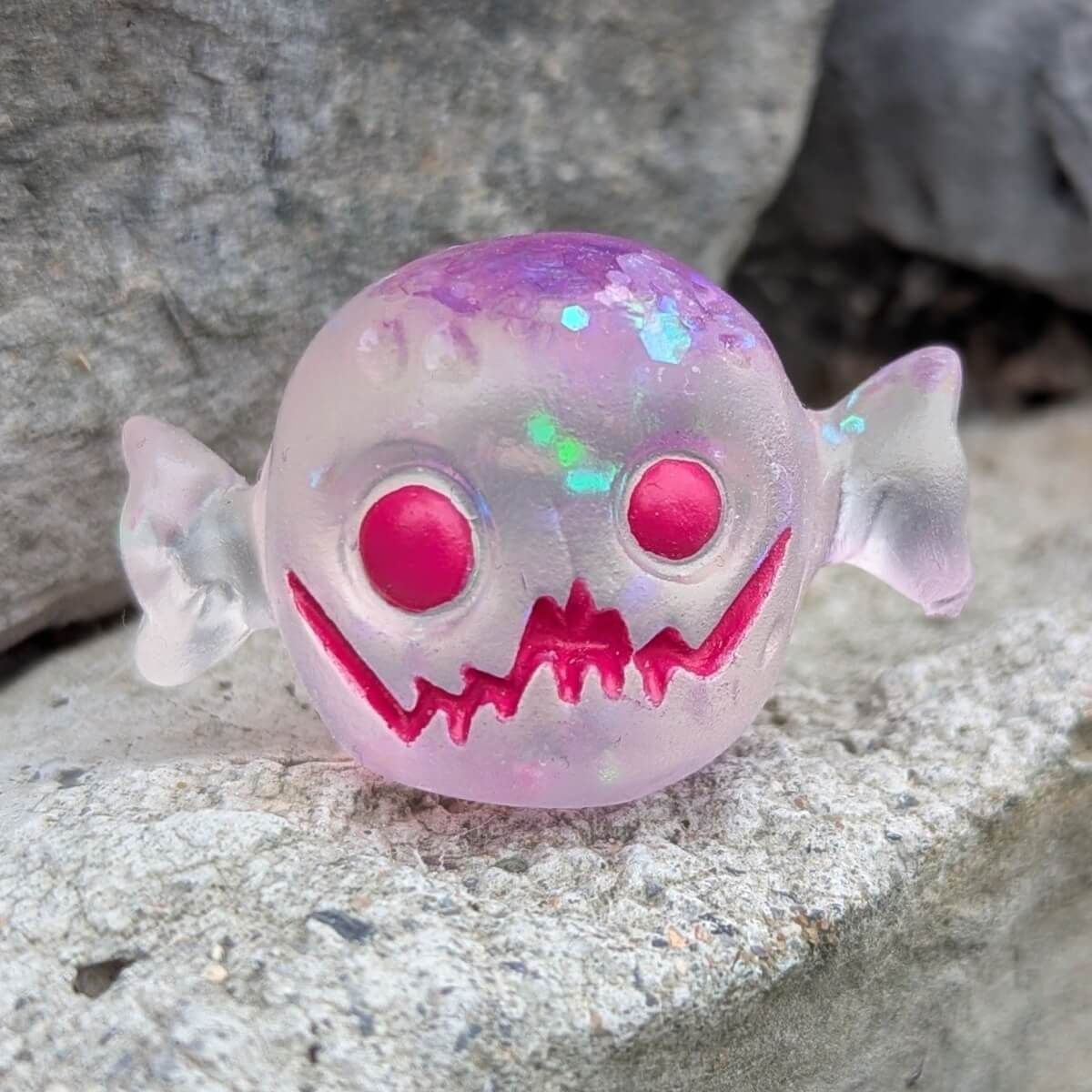 Sparkle/Pink Eyes and Mouth Rotty Candy 