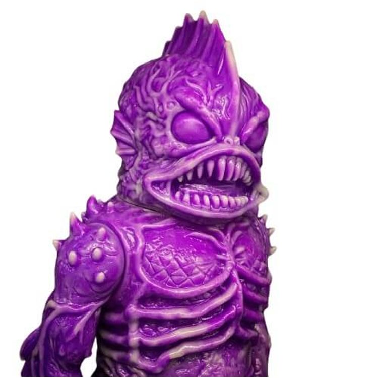 Heat Discoloration Mad Trench - Purple/Pink GID by Mad Monk