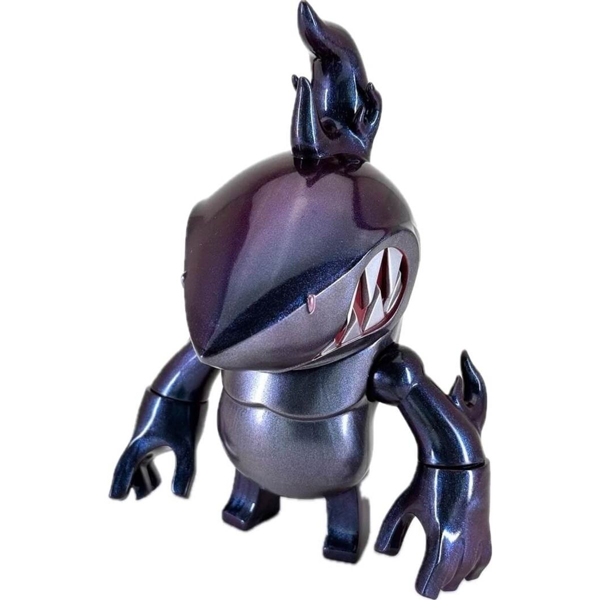 Polarisiertes Blauviolett Raging Shark