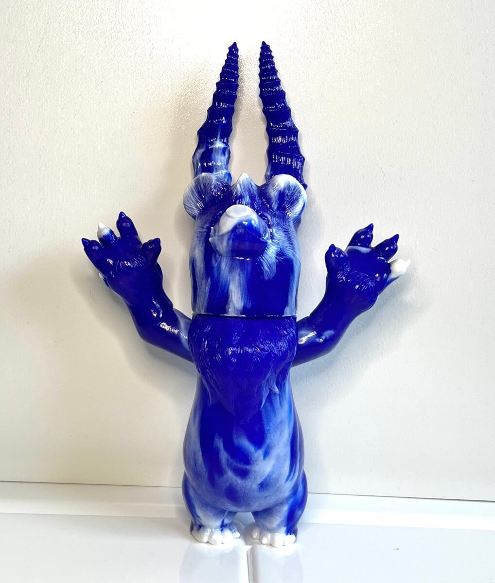 【絶版】“Poundy Moo” kaiju artist DAN【2017】 絶版】“Poundy Moo” kaiju artist DAN【2017】 Out Of Print