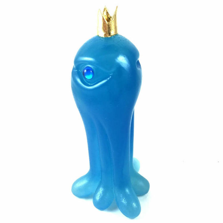 Princes of the Reef (Bioluminescent Ombré) by plushPLAY (Mariangela Tan)
