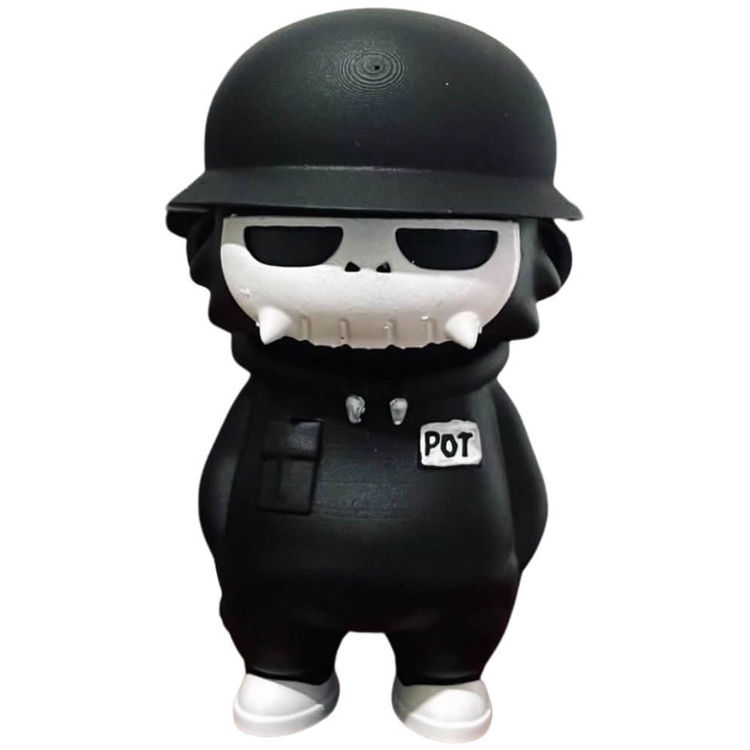 Prisoner of Thoughts - Chibi  by Mad Monkey