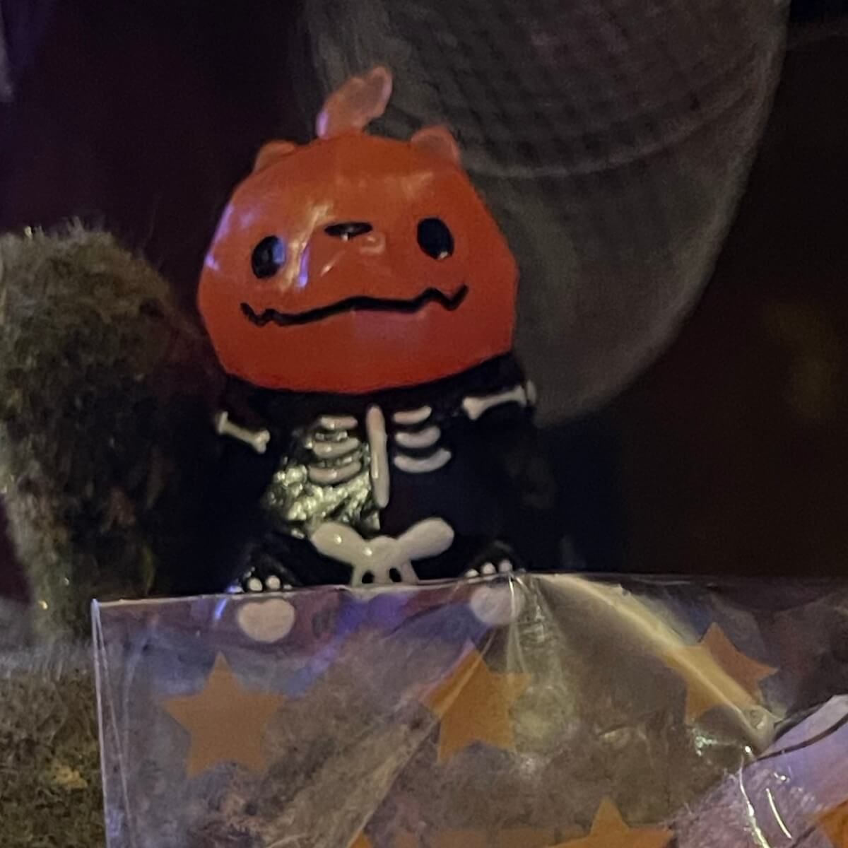 Pumpkin Skulls Bear