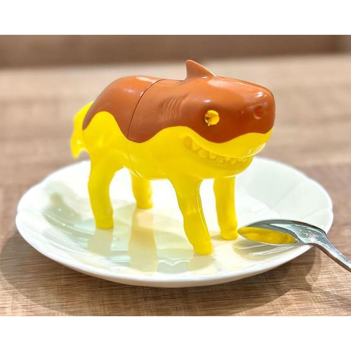QQ Bouncing Pudding Shark