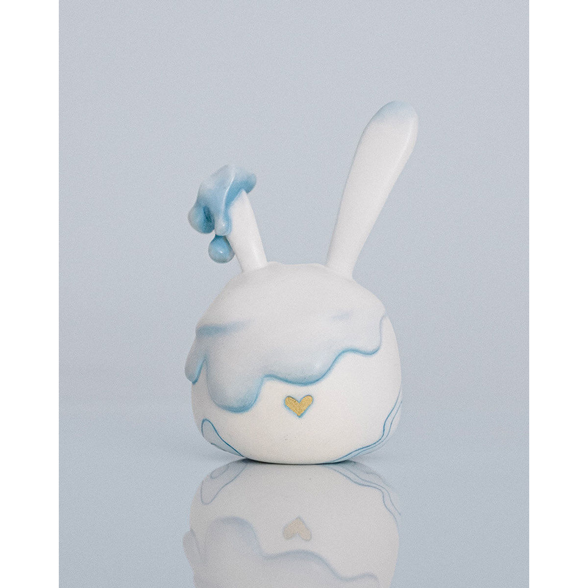 Qing Hua (Blue & White Porcelain) - Detached Skull