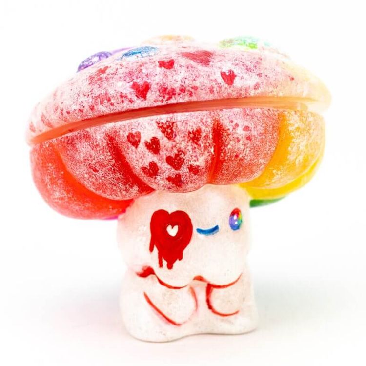 R – Shumi Mushrumi – Heart Drip by Mumbot (Jade Kuei)