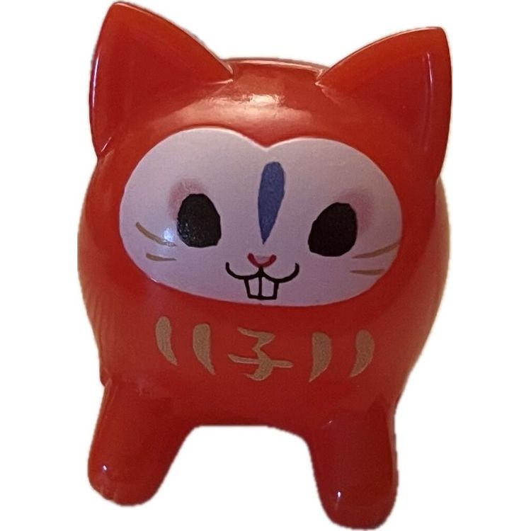 Red Rat Daruma by Konatsu Koizumi