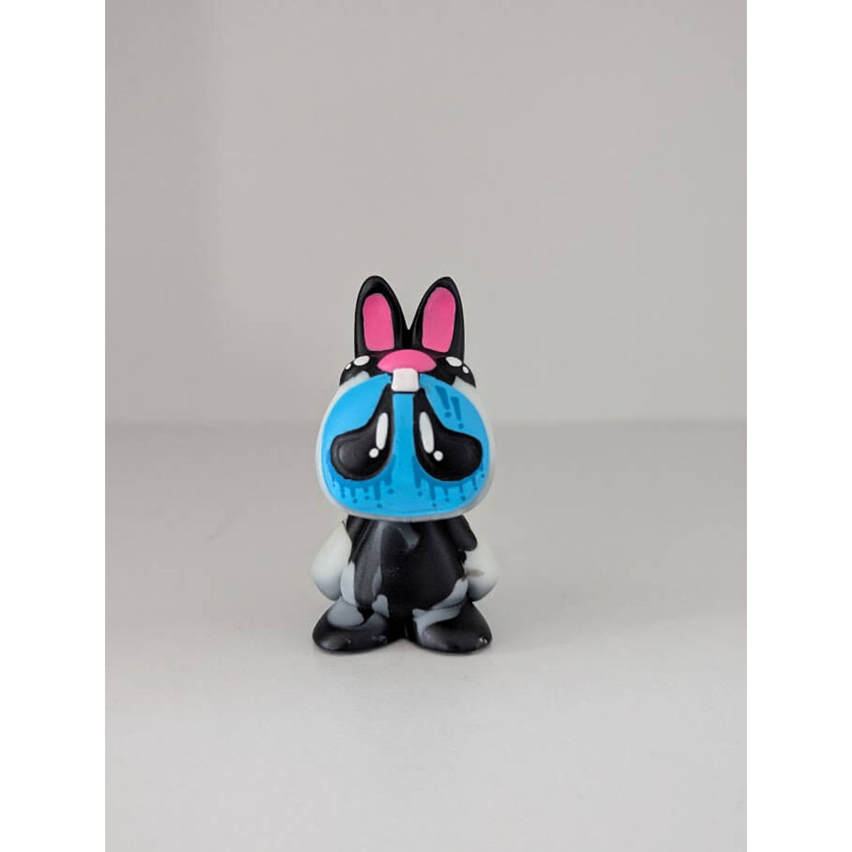 Sad Cartoon Bunny Oreo