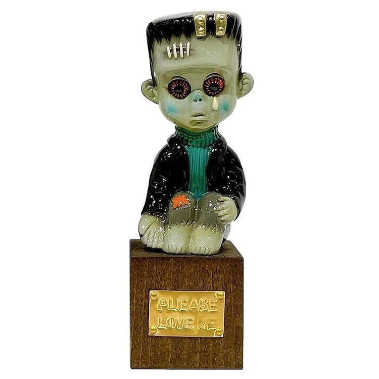 Sad Franky Color Resin by Knuckle (Little Chop Design)