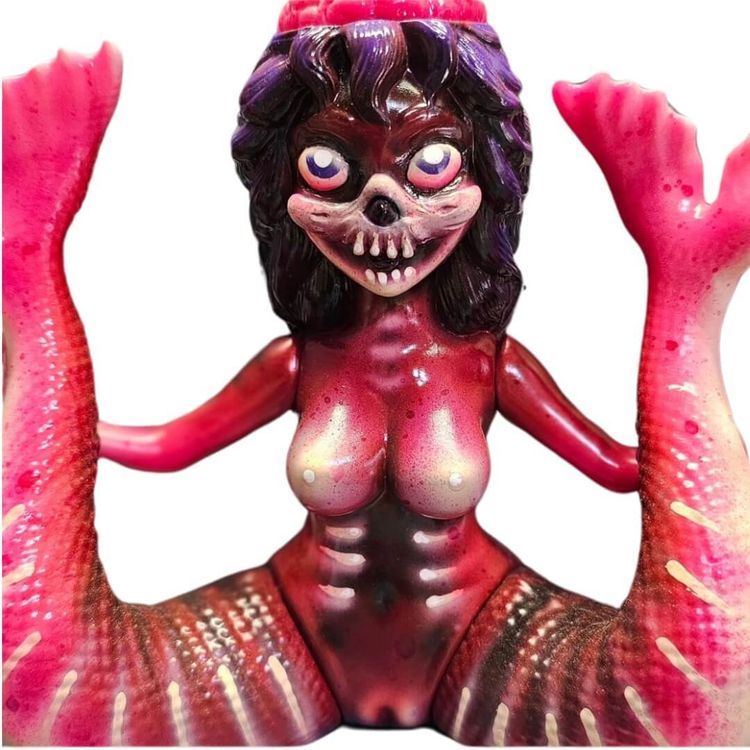Scaly Beauty by Kaize of Kiyokawa