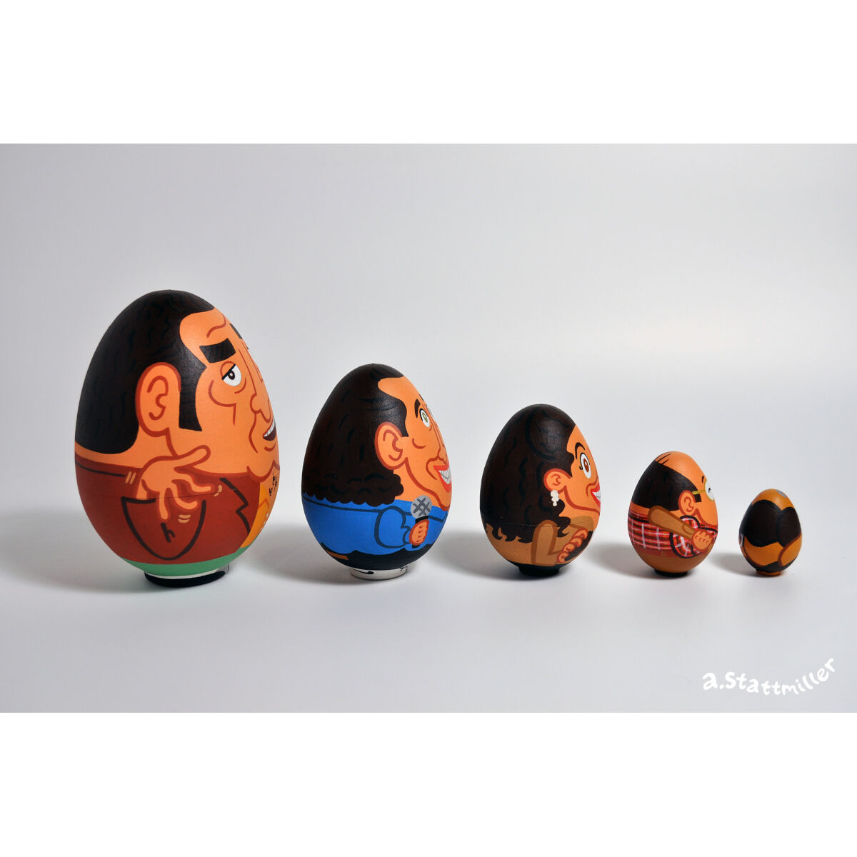 Seinfeld Nesting Eggs