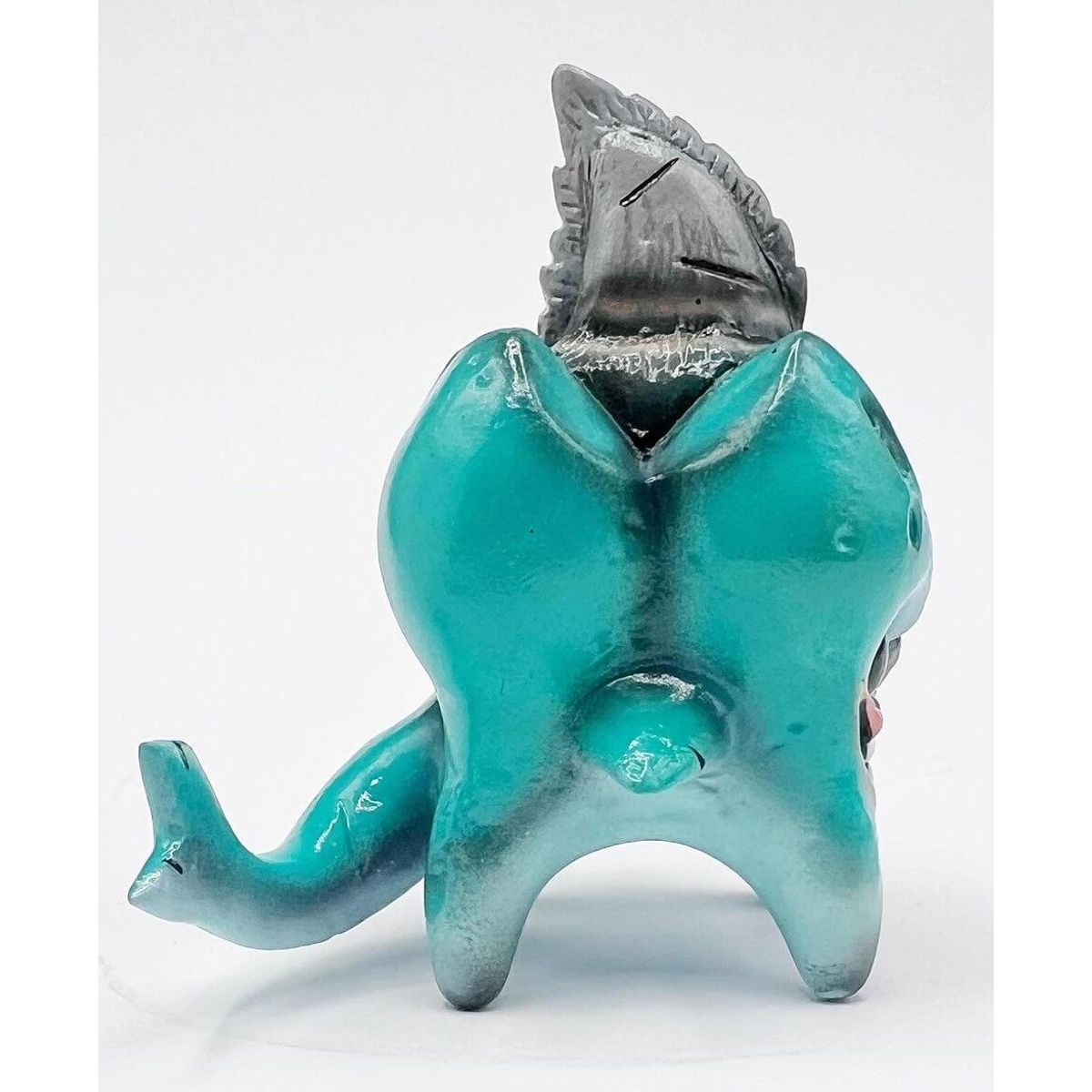 Shark Tooth Rotty and Feesh