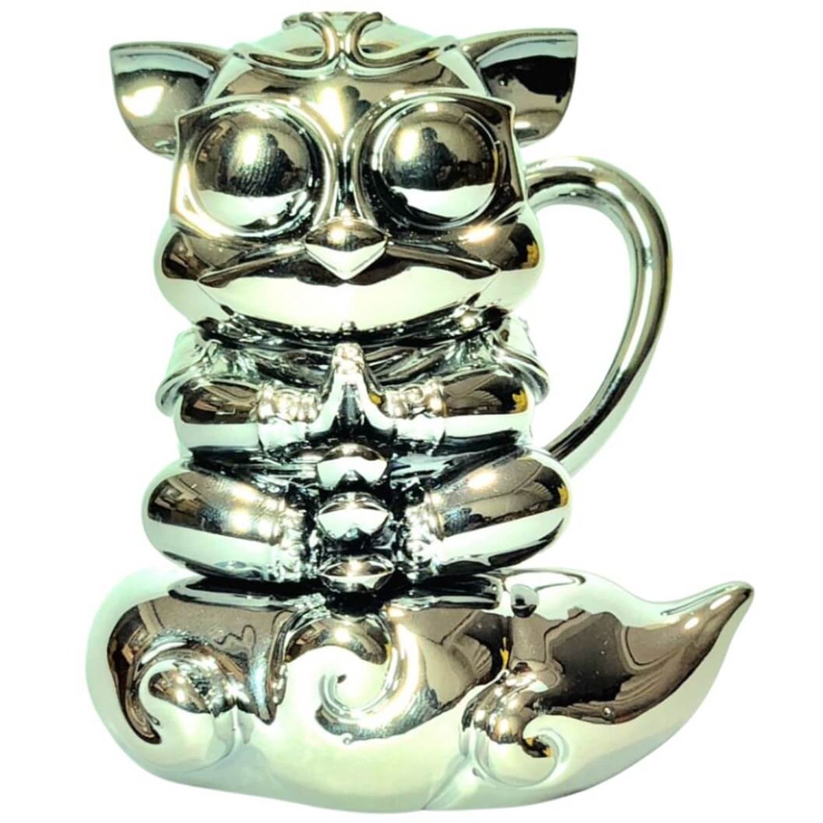 Silver Statue Tarsier King