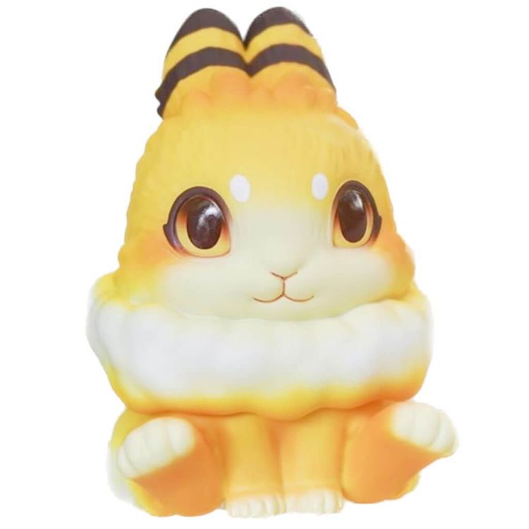 SitSit Raby - Honey Bee version by Yoyo Yeung