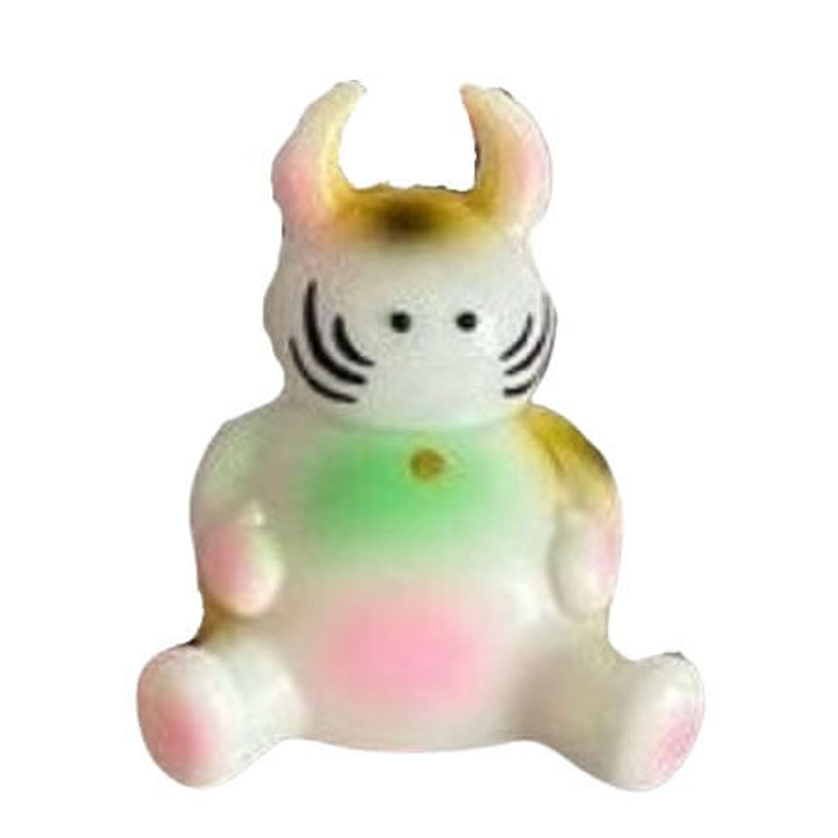 Sitting Uamou - Calico Cat