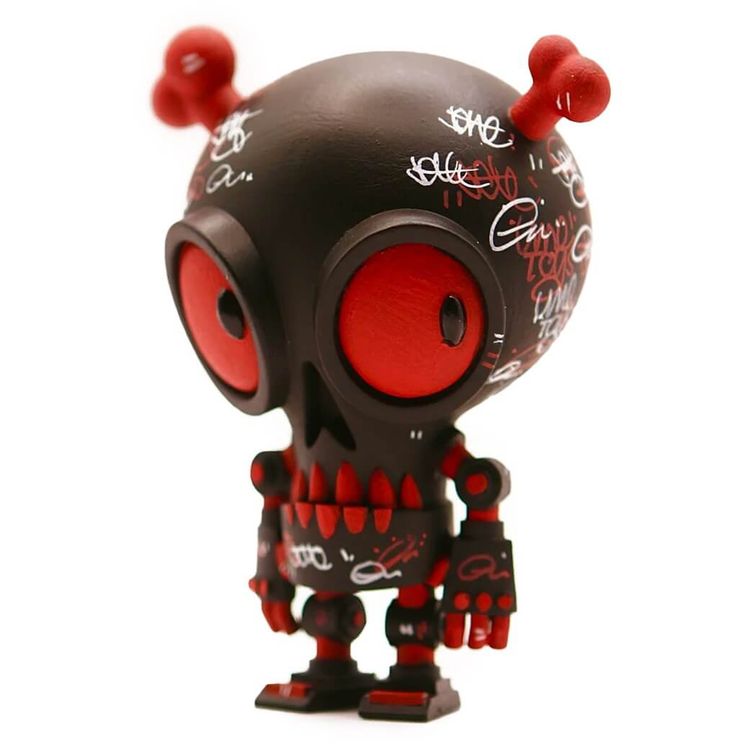 Skulldroid Black & Red by UME Toys (Richard Page)