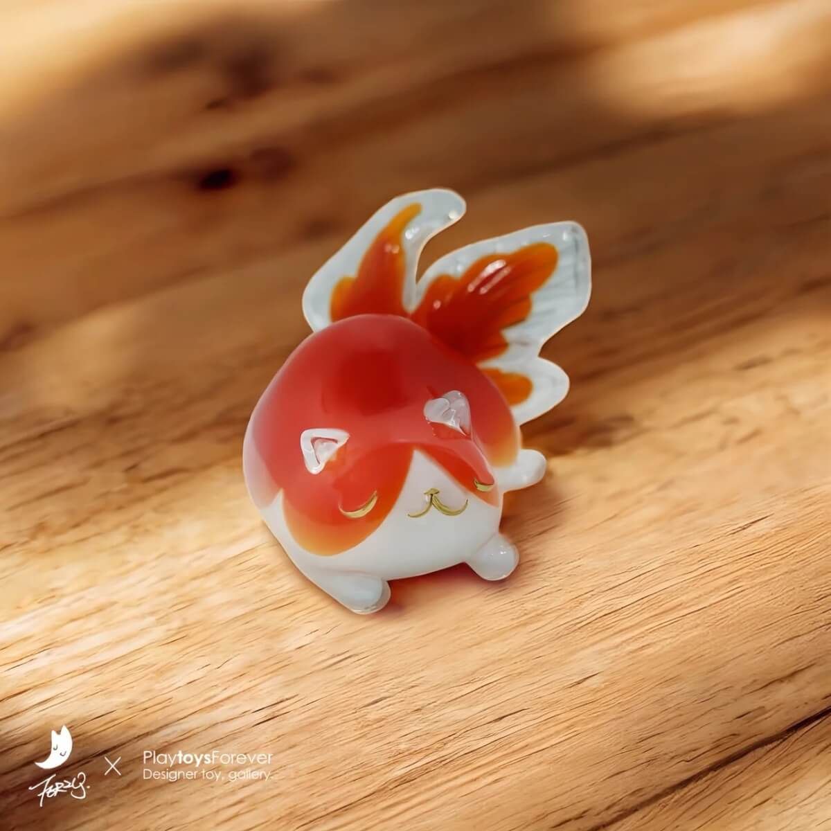 Sleeping Gold Fishcat Tisha