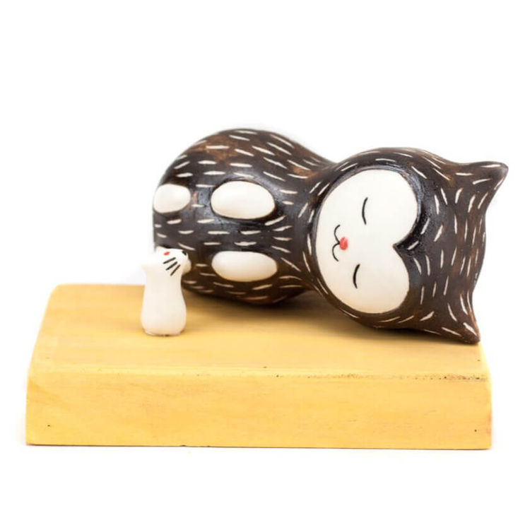 Sleepy Cat and Pikaboo Mouse (Metal Brown) by Aya Kakeda