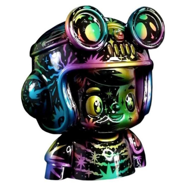 Space Traveler Owangeboy Bust by Eric Noah
