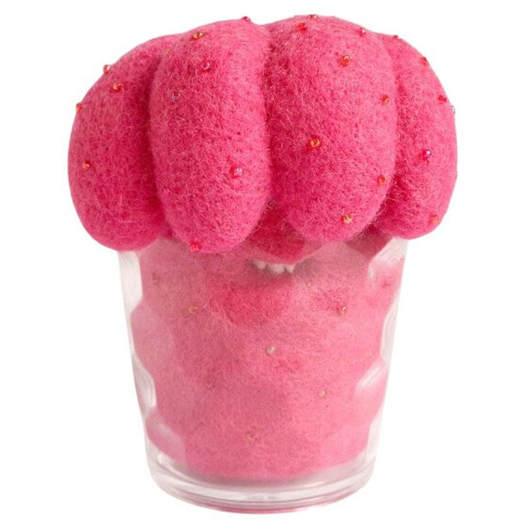 Strawie, glass of strawberry juice by Droolwool (Maria Filipe Castro)