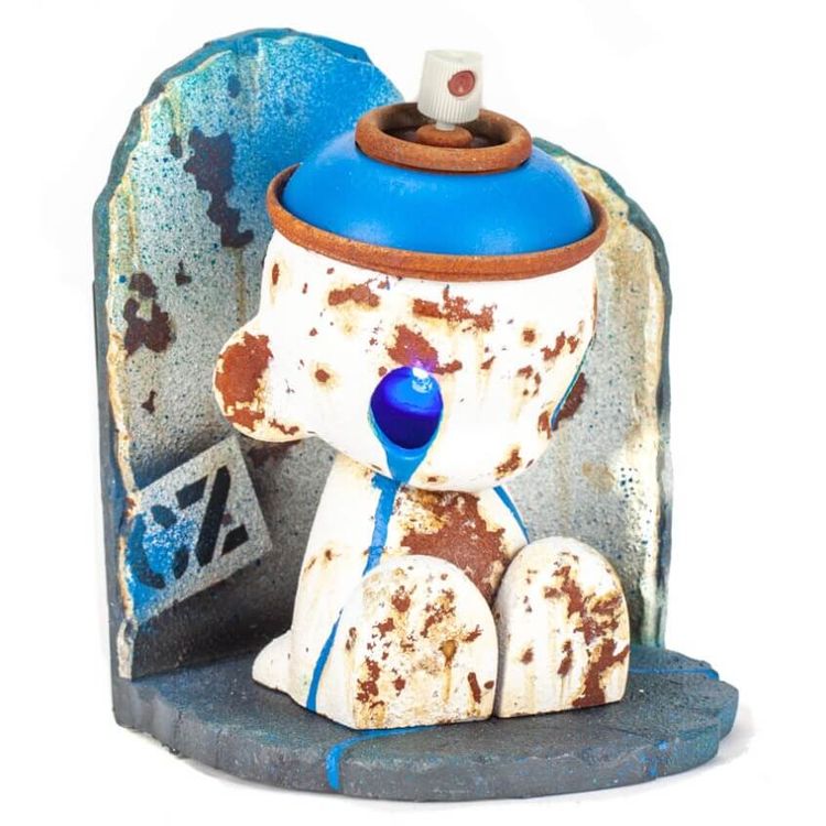 Street Series Empty Can Scene Blue Tears by Czee