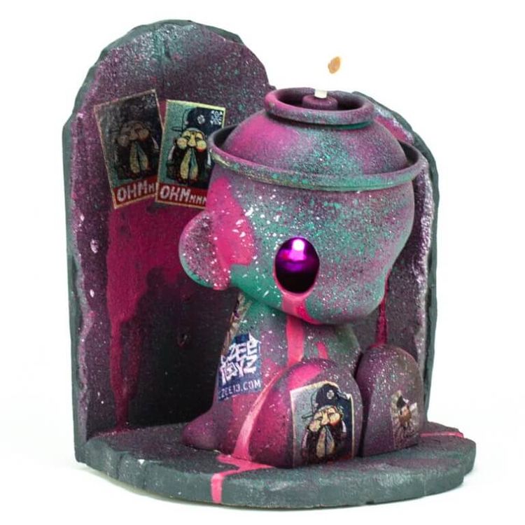 Street Series Empty Can Scene Pink Tears by Czee