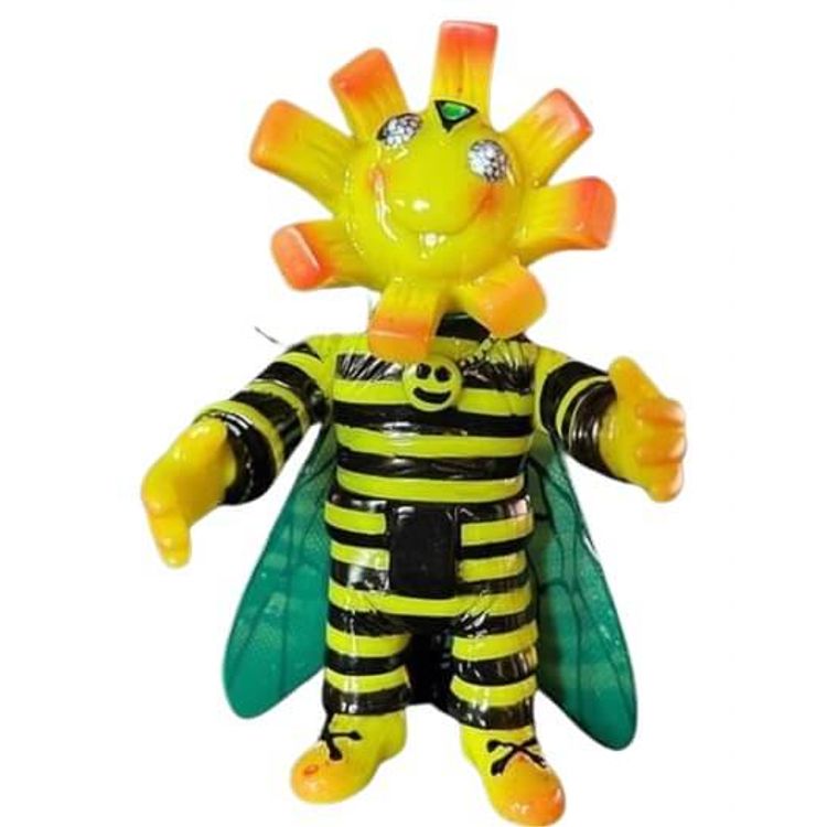 Sunny Bee by Kachina! Kachina!