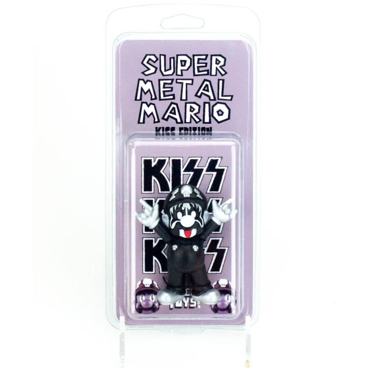 Super Metal Mario Kiss Edition by iBreakToys (Lisa Rae Hansen)