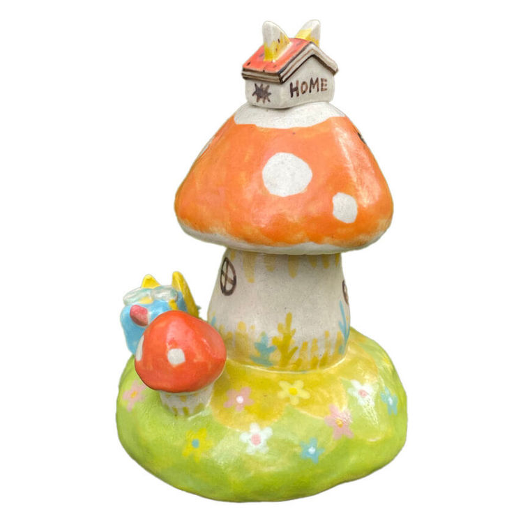 Sweet Home Cat Mushroom Village Bumblebee by Rato Kim