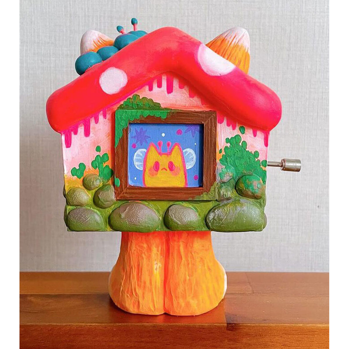 Sweet Home Cat Music Box