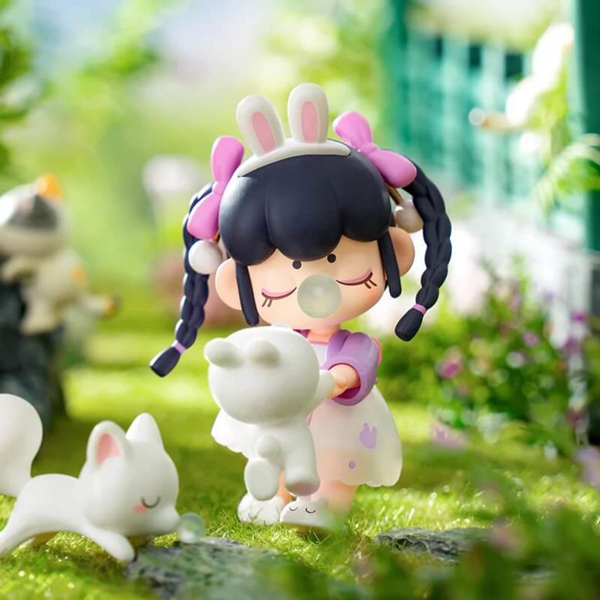 Nanci Swing the Bunny Around