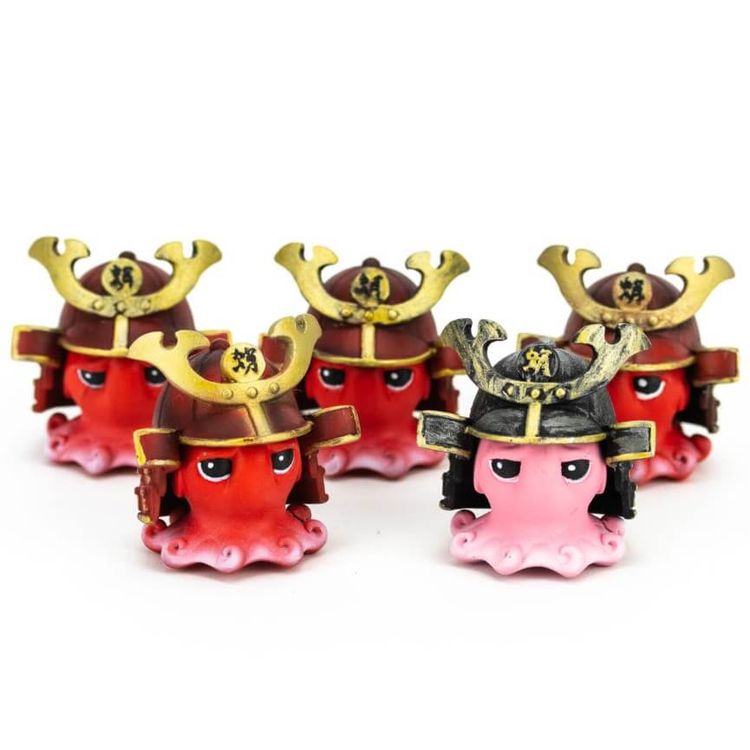 Tako jimbo set (Red) by Arman Kendrick