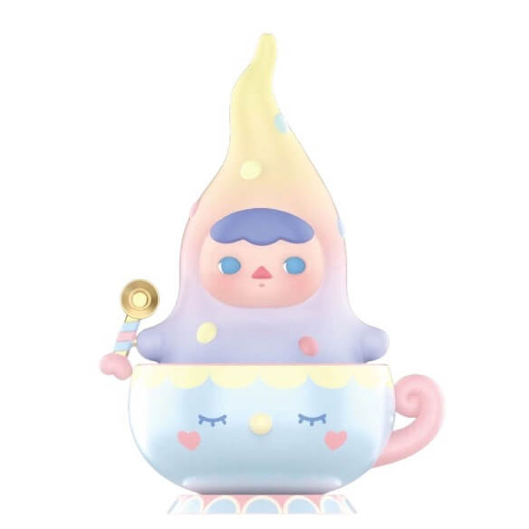 Teacup Beanie  by Pucky