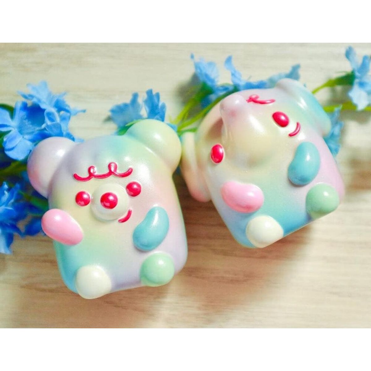 Elfie & Mii Pan Rainbow Bread