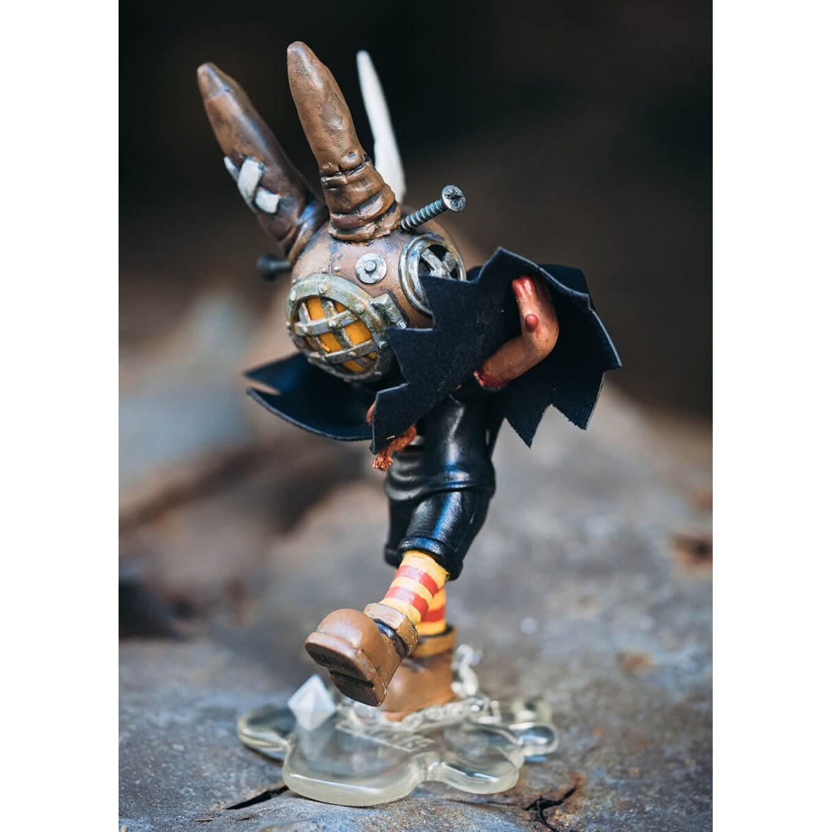 The Lonely Spooky Sank